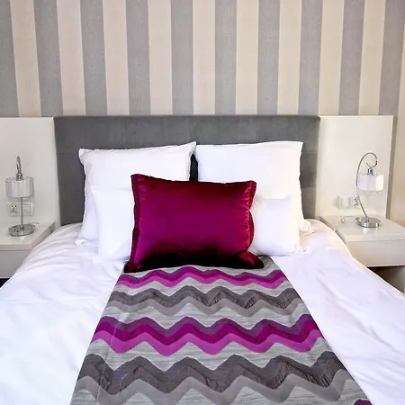 Apartament Lux *